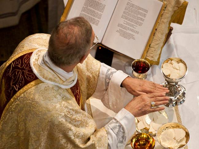 What is the Eucharist? |  Catholic Faith Store