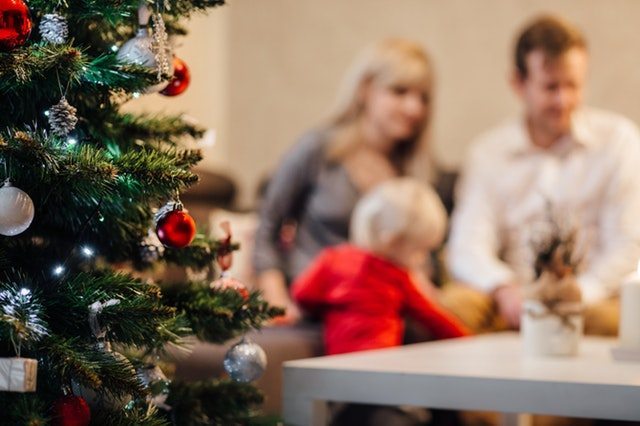 5 Christmas Day Traditions for Catholic Families | Catholic Faith Store